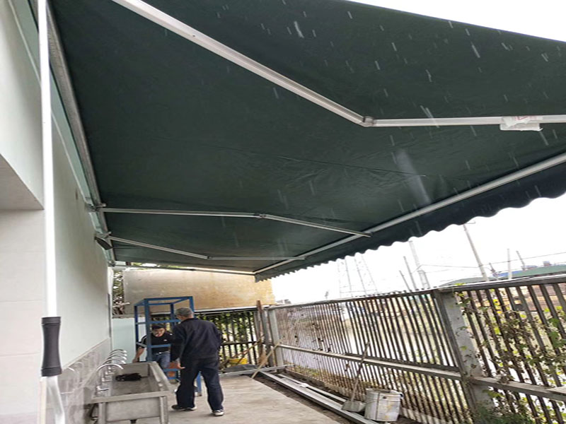 大型伸缩雨棚遮阳棚